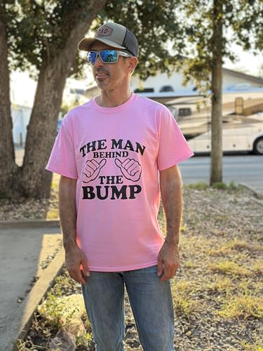 The Man Behind the Bump Pregnancy Announcement Cotton T-Shirt Father Gift - color: Black, size: Medium