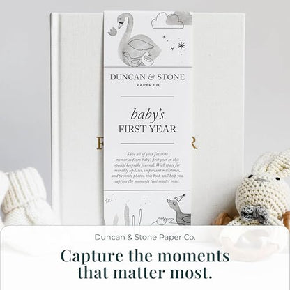Duncan & Stone Baby Book First Year, Linen Memory Keepsake, Sage Green, 112 - color: Sage Green