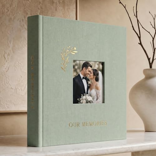 Beautiful Linen Wedding Photo Album For 4x6 Pictures - Holds 200 Photos - color: Sage, style: with window