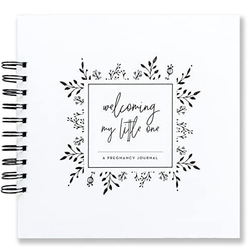 Single Mom Pregnancy Journal: Welcoming Our Little One, A simple black and white pregnancy journal for single moms