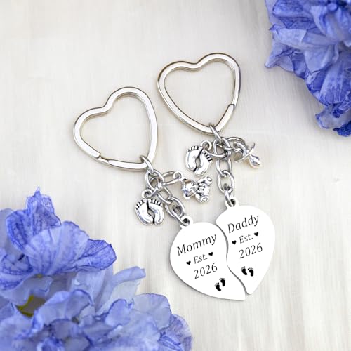 2ps Sweet New Parents Gifts for Couples Daddy and Mommy Est 2026 Keychains