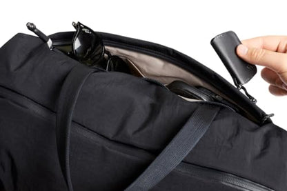 Bellroy Lite Duffel (lightweight technical duffel bag) - color: Black