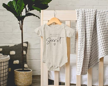 Surprise Pregnancy Announcement - We've Been Keeping A Secret - color: Natural