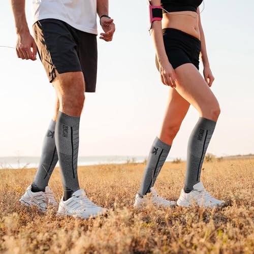 Zensah Featherweight Compression Socks for Women & Men - color: Navy, size: Medium