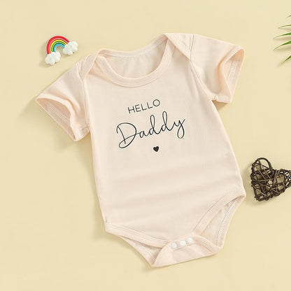 Pregnancy Announcement Baby Bodysuit Gender Neutral Romper - color: Hello Daddy-apricot, size: 0-3 Months