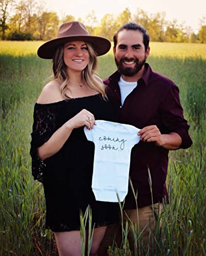 Bump and Beyond Designs Surprise Pregnancy Announcement Grandparents Coming Soon - color: Heather Grey, size: 0-3 Months