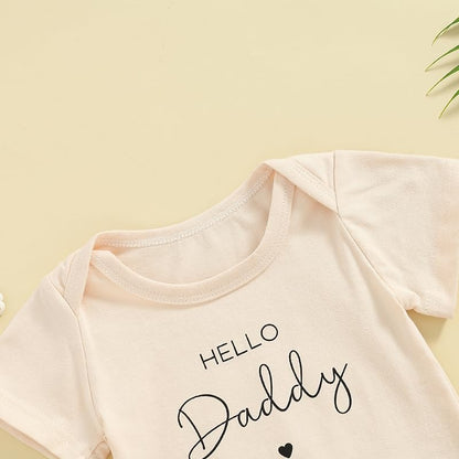 Pregnancy Announcement Baby Bodysuit Gender Neutral Romper - color: Hello Daddy-apricot, size: 0-3 Months
